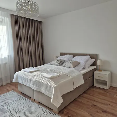 Pod Kamienna Brama *