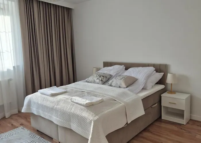 Pod Kamienna Brama *